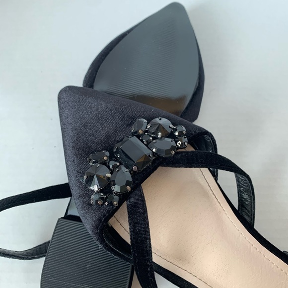 Chic Black Flats Velvet 9 - Picture 4 of 5